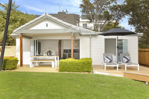 The Beach House North Wollongong - Broome Tourism 0