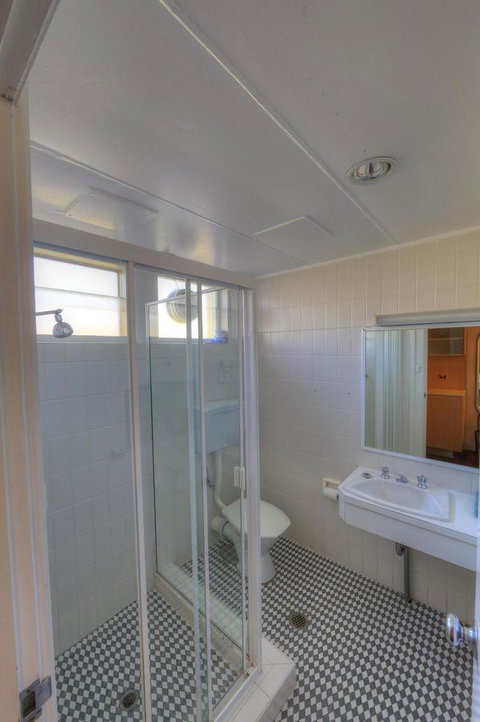 Cooma Motor Lodge Motel - Broome Tourism 15