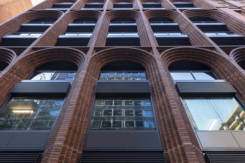 SKYE Suites Sydney - Broome Tourism 1