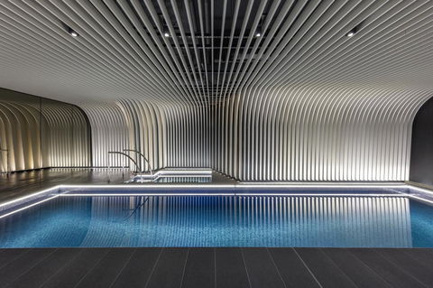 SKYE Suites Sydney - Broome Tourism 6