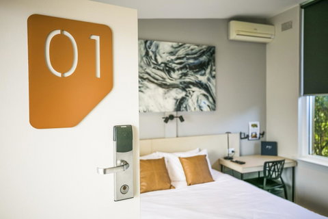 Nightcap At Colyton Hotel - Broome Tourism 29