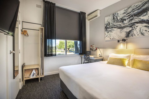 Nightcap At Colyton Hotel - Broome Tourism 16