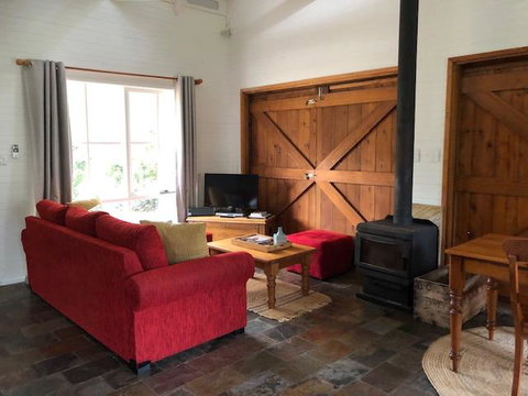 Arcadia - The Barn Cottage & Rosehill Cottage - Broome Tourism 10