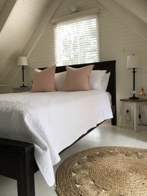 Arcadia - The Barn Cottage & Rosehill Cottage - Broome Tourism 5