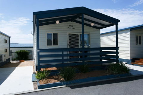 Crestview Tourist Park - Broome Tourism 5
