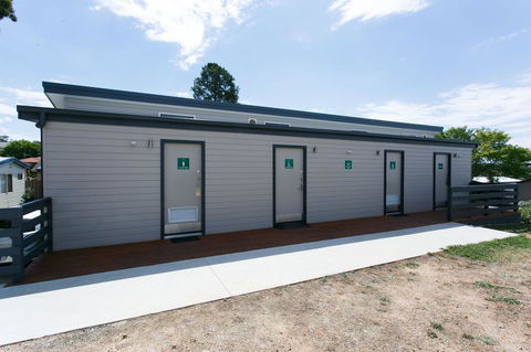 Crestview Tourist Park - Broome Tourism 10