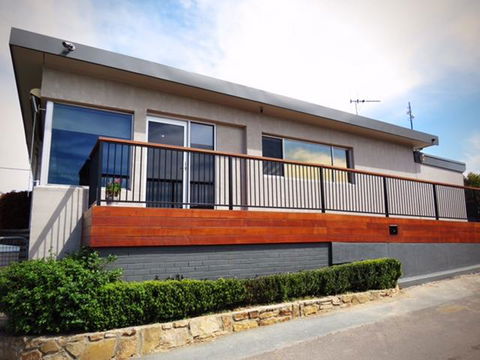 Crestview Tourist Park - Broome Tourism 21