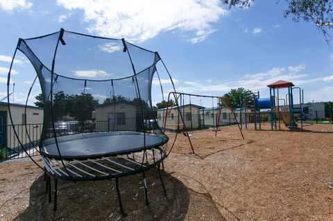 Crestview Tourist Park - Broome Tourism 4