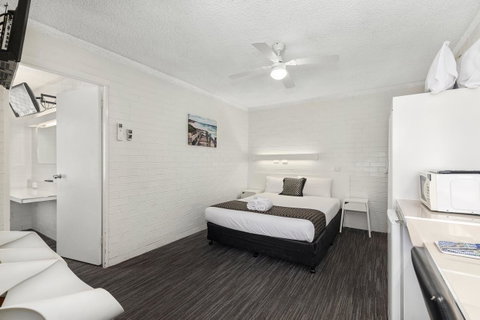 Coastal Bay Motel - Broome Tourism 16