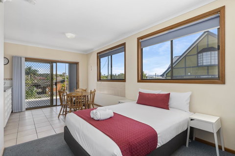 Coastal Bay Motel - Broome Tourism 8