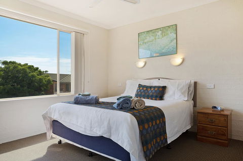 Baywatch Apartments Merimbula - Broome Tourism 11