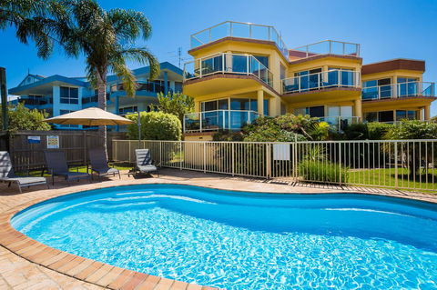 Baywatch Apartments Merimbula - Broome Tourism 9