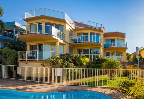 Baywatch Apartments Merimbula - Broome Tourism 2