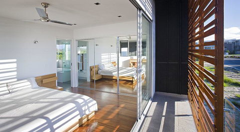 Casuarina Beachfront House - Hostie Properties - Broome Tourism 16