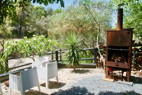 Casuarina Beachfront House - Hostie Properties - Broome Tourism 15