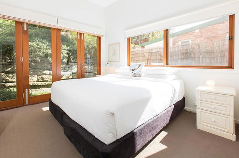 Family Surf House 5 Min Walk To Manly Beach - Broome Tourism 2