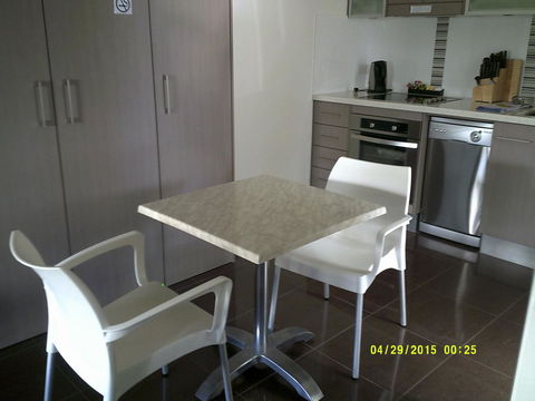 Pelican H2O One & Two Bedroom Apartments - Broome Tourism 34
