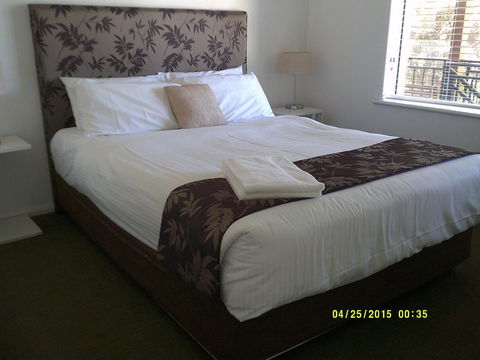 Pelican H2O One & Two Bedroom Apartments - Broome Tourism 37