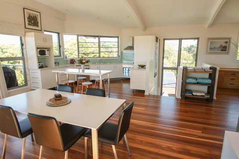 Valla's Beach House - Broome Tourism 10