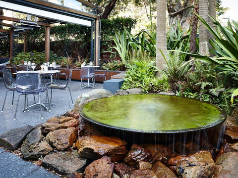 Hotel Urban St Leonards - Broome Tourism 13