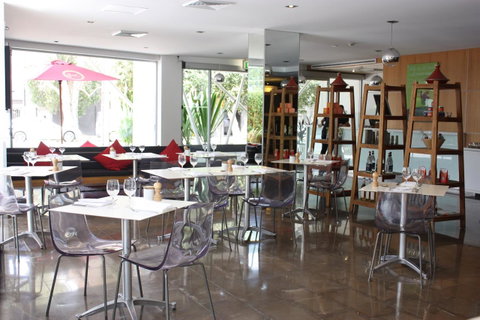 Hotel Urban St Leonards - Broome Tourism 26