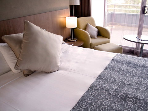 Hotel Urban St Leonards - Broome Tourism 10