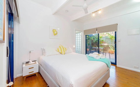 Coast Yamba - Adults Only - Broome Tourism 2