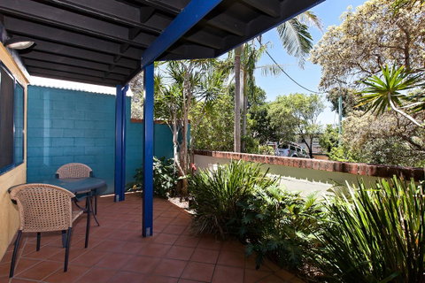 Coast Yamba - Adults Only - Broome Tourism 28