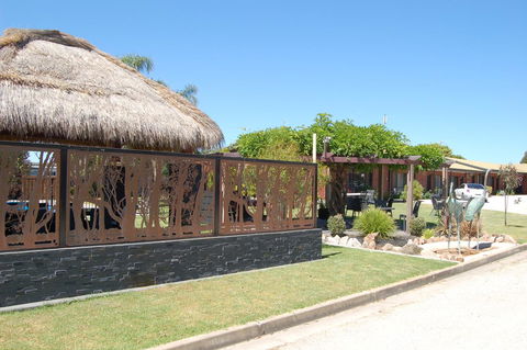 Federation Motel Resort - Corowa - Broome Tourism 7