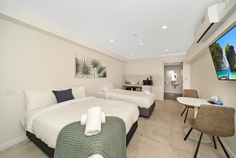 Carlton Suites - Broome Tourism 0