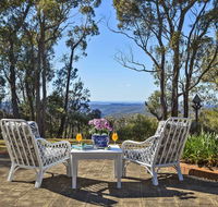 Mountainside B  B - Broome Tourism