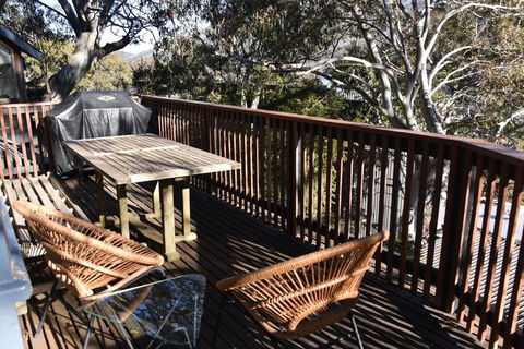 Pure Chalet Thredbo - Broome Tourism 1