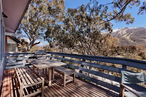 Pure Chalet Thredbo - Broome Tourism 37