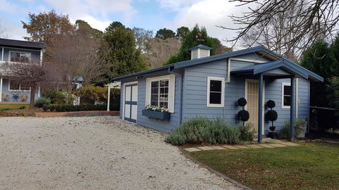 Bowral Escape - Broome Tourism 7
