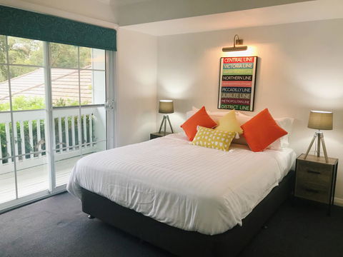 Bowral Escape - Broome Tourism 10