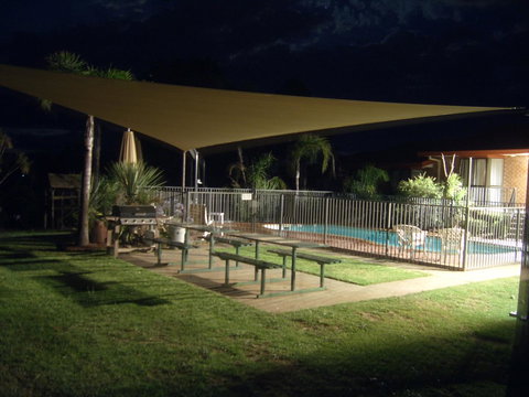 Hume Country Motor Inn - Broome Tourism 23