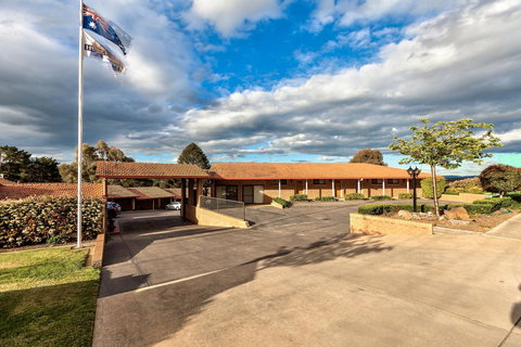 Hume Country Motor Inn - Broome Tourism 31