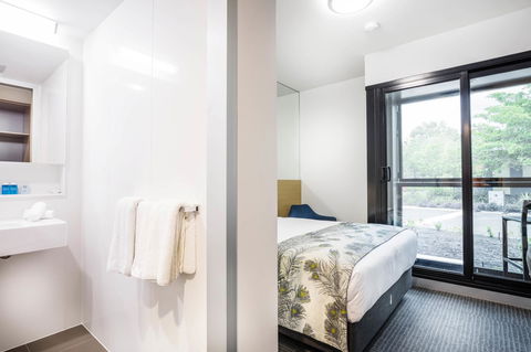 Mercure Darwin Airport Resort - Broome Tourism 10