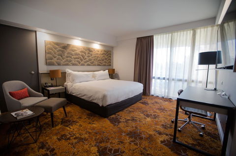 Crowne Plaza Alice Springs Lasseters, An IHG Hotel - Broome Tourism 44