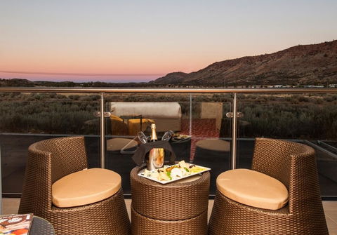 Crowne Plaza Alice Springs Lasseters, An IHG Hotel - Broome Tourism 22