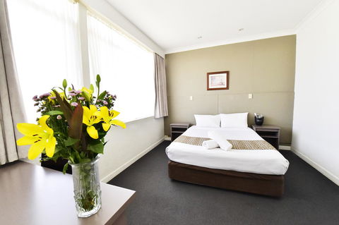 Diplomat Hotel Alice Springs - Broome Tourism 37