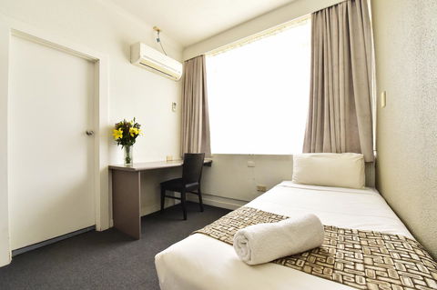 Diplomat Hotel Alice Springs - Broome Tourism 33