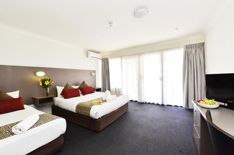 Diplomat Hotel Alice Springs - Broome Tourism 12