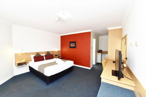 Diplomat Hotel Alice Springs - Broome Tourism 26