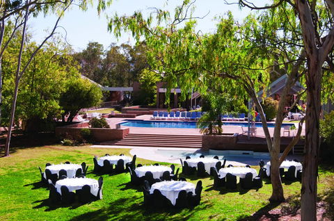 DoubleTree By Hilton Alice Springs - Broome Tourism 15