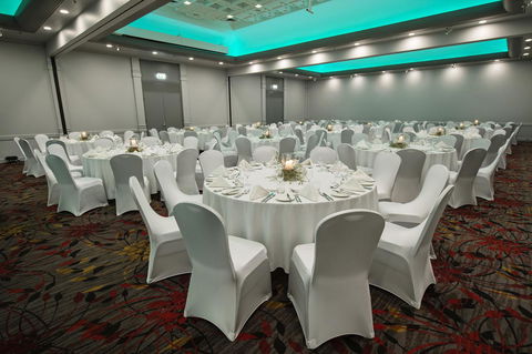 DoubleTree By Hilton Alice Springs - Broome Tourism 3