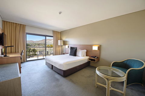 DoubleTree By Hilton Alice Springs - Broome Tourism 39