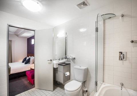 Novotel Darwin Airport - Broome Tourism 21