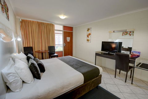 Elkira Court Motel - Broome Tourism 14