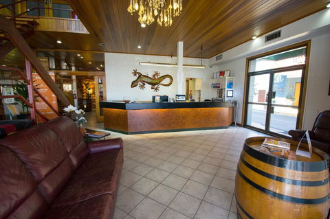 Elkira Court Motel - Broome Tourism 9